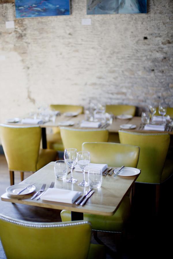 The Archangel,Restaurant & Bar With Rooms Frome Bagian luar foto